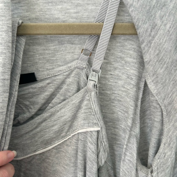 Pea in the Pod Gray Sleepwear Nursing Set - Picture 5 of 6